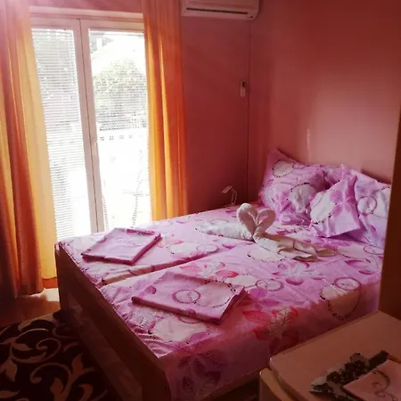 House Lovric Guest house Biograd Na Moru