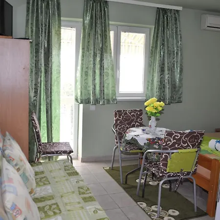 House Lovric Biograd Na Moru