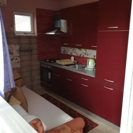 Guest house House Lovric Biograd Na Moru