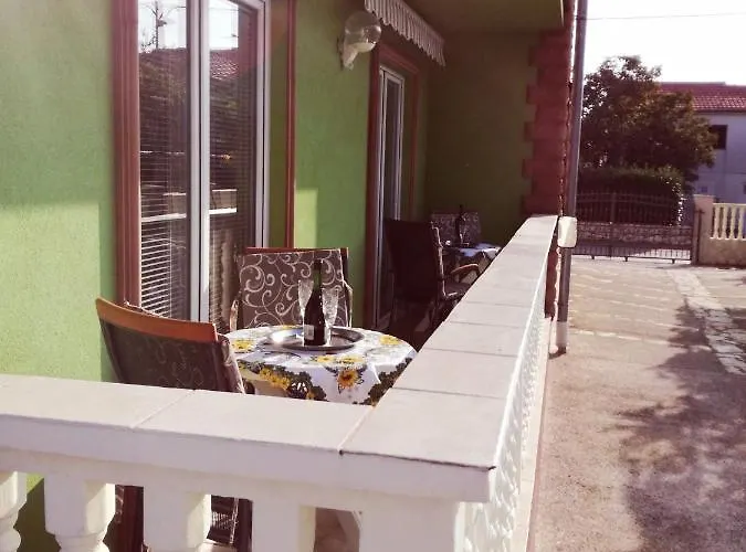 House Lovric Gasthuis 3*