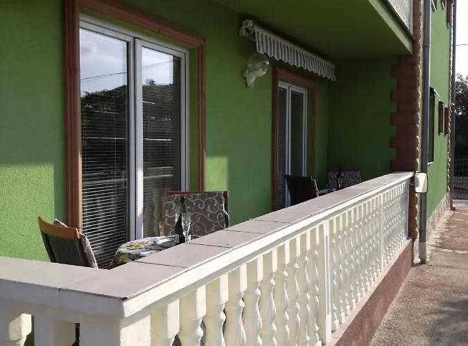 Gasthuis House Lovric 3*