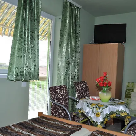 House Lovric Гостевой дом 3*