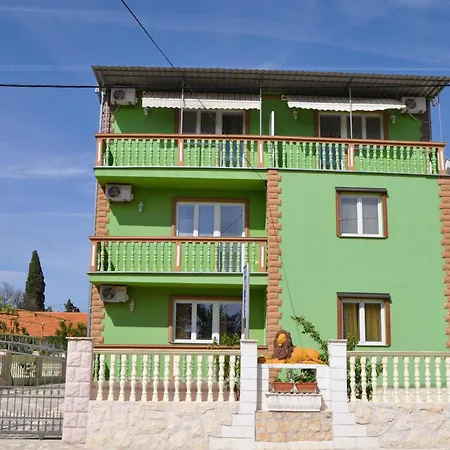 House Lovric *