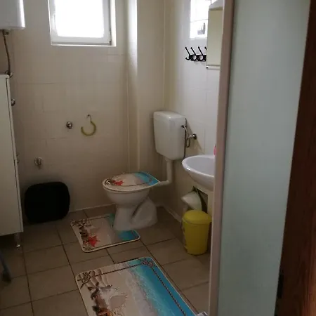 House Lovric Биоград-на-Мору